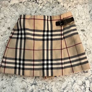 Toddler girls size 2 Burberry Skirt